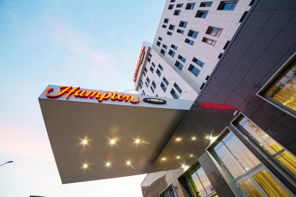 Hampton By Hilton Ufa Hotel Kültér fotó